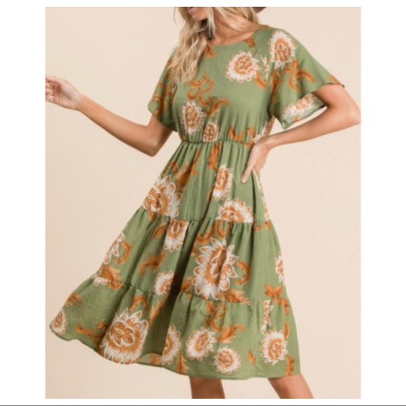 Boho Floral Print Midi Dress - Picture 2 of 8